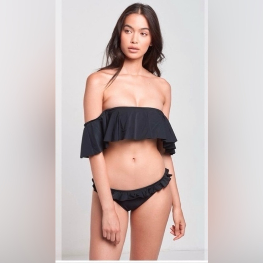 Young & Reckless Waves Flutter Bikini Top in Black